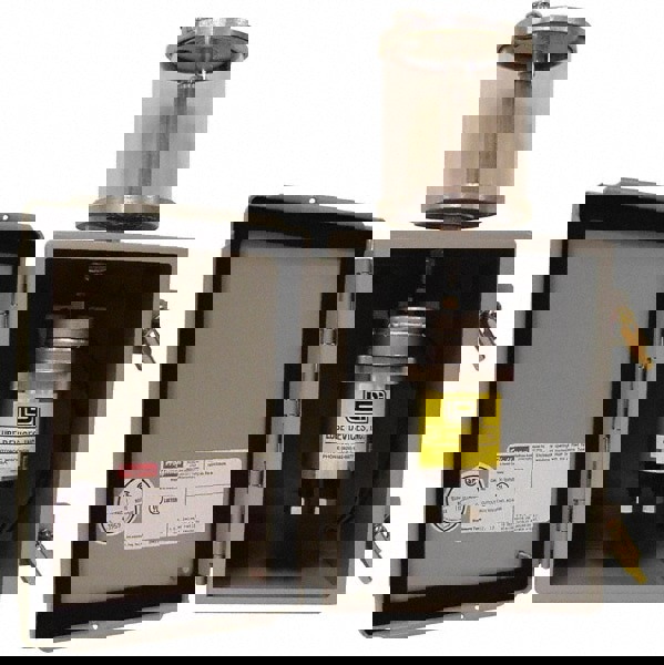 75 Cu. Inch Reservoir Capacity, 0.16 cc Output per Cycle, 4 Outlet Box-Mounted Central Lubrication System Air-Operated Pump